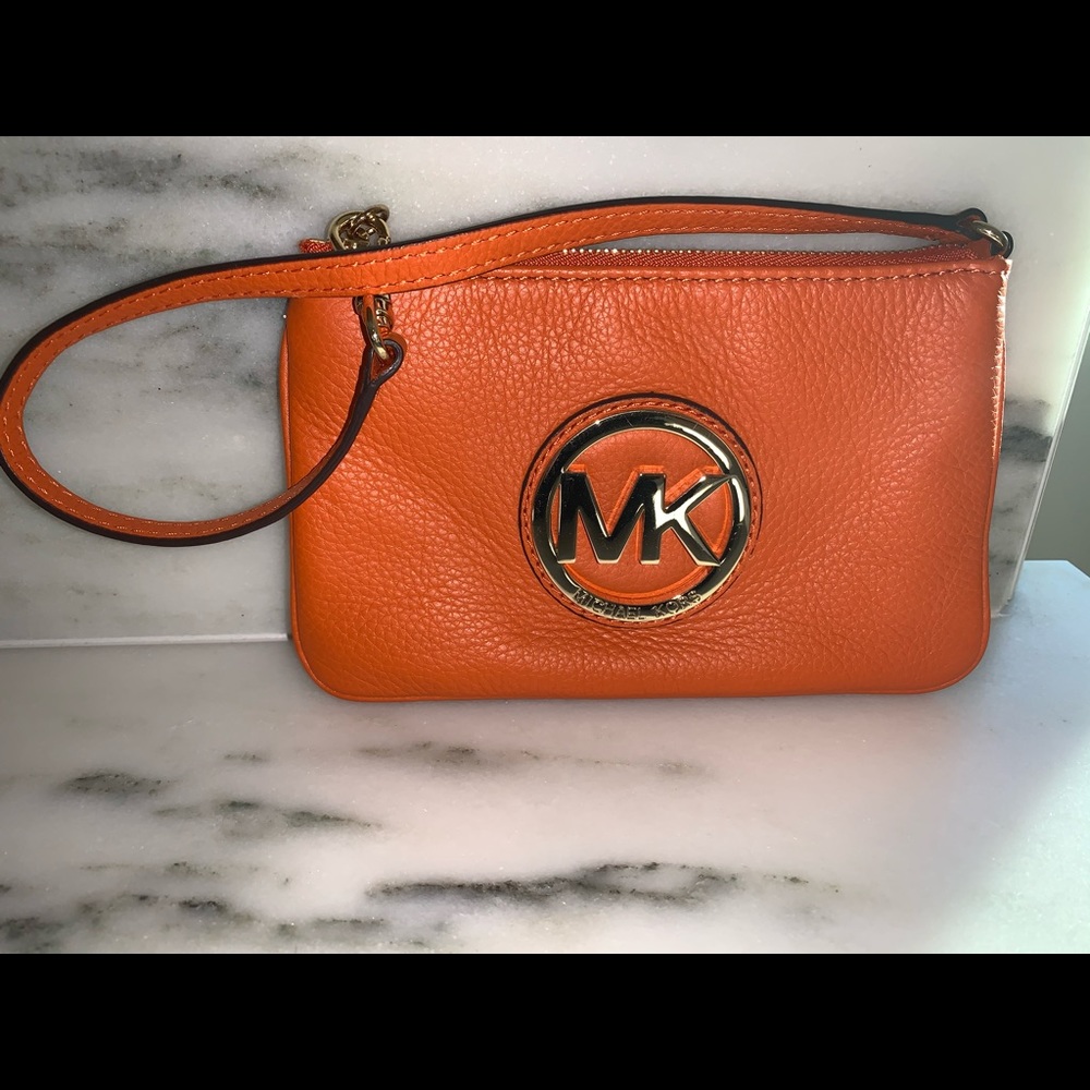Michael Kors Wristlet NWOT